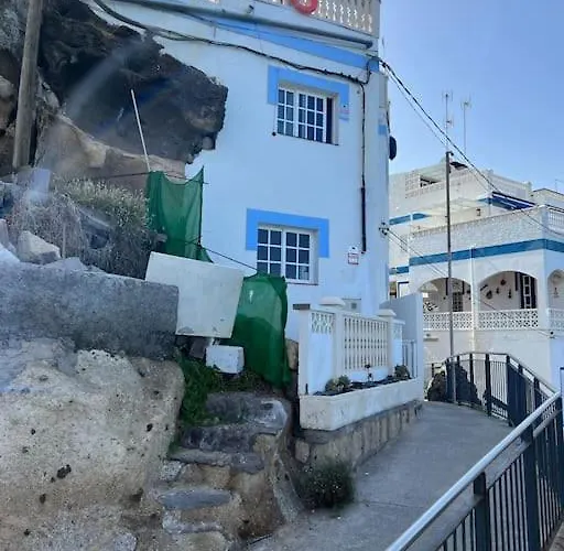 Claudia Puertito De Adeje - 2 Bedrooms, 70mq, On The * אדחה